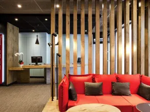 ibis Paris Gare De L'Est TGV - Reception