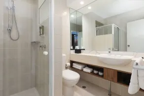 Killara Hotel & Suites - Bathroom