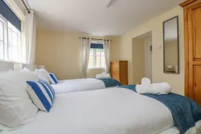 9 Copes Gardens - Habitación