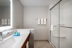 Holiday Inn Express & Suites - Punta Gorda by IHG - Salle de bain