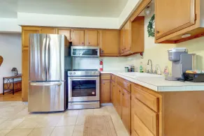 5 Mi to Lake Erie! Cozy Monroe Home & Private Yard - Interiør