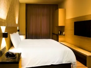 Yu Chun Hotel - Room