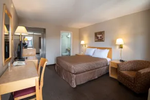 Canadas Best Value Inn-Prince George - Chambre