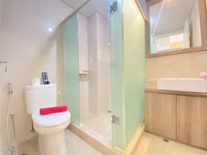 Luxurious 1Br Apartment At Landmark Residence Bandung - Badeværelse