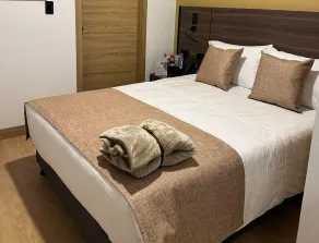 Entrenevados Hotel - Room