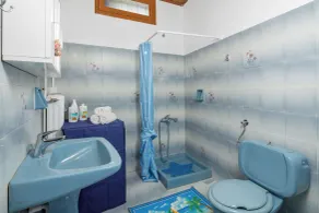 Charming Villa in a Traditional Village, 3 km From the Beach of Agios Gordios - Salle de bain