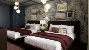 The Drew Hotel - Zimmer