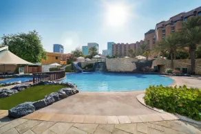 Sheraton Abu Dhabi Hotel & Resort - Pool