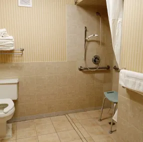 Quality Inn & Suites - Badrum