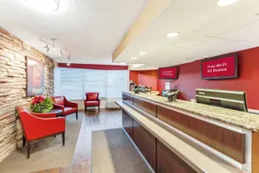 Red Roof Inn PLUS+ Mt Pleasant - Patriots Point - Réception