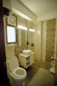 Hotel Trisha - Banheiro