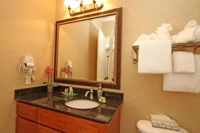 La Quinta Vacations Rental - Bathroom