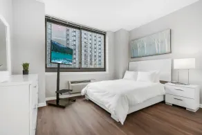 Bluebird Suites near PATH - Room