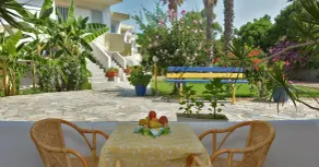 Fili Hotel Apartments - Terrazza/patio