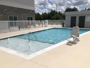 Holiday Inn & Suites - Fayetteville W-Fort Bragg Area by IHG - Pool