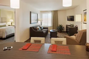 Candlewood Suites Pearl by IHG - Chambre