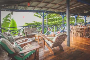 Tesoro Escondido Lodge & Cabinas - Lobby sitting area