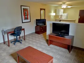 Candlewood Suites Southfield - Detroit by IHG - Chambre