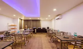 Hotel Noida Express - Restaurant