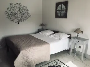 Auberge du Relais d'Auniac - Hôtel Bar Restaurant Piscine - Chambre