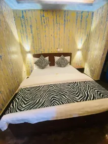 Hôtel le palace des rois - Room