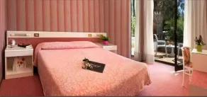 Hotel Désirée by Double Hospitality - Camera