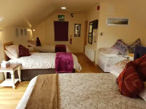 Kylemore Pass Hotel - Quarto