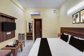 Super Townhouse Sector 80 Mohali - Rom