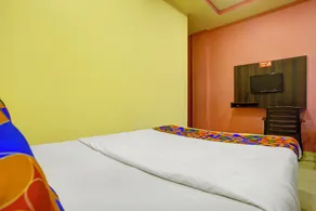 FabHotel Wagholi Inn - Camera