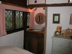 The Yeoman's House - Habitación