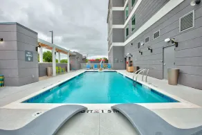 Home2 Suites by Hilton Wichita Falls, TX - Basseng