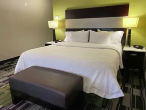 Hampton Inn by Hilton Leesville Fort Polk - Zimmer
