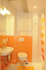 Hotel zur alten Stadtmauer - Bathroom
