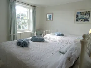 Mount Pleasant - Camera