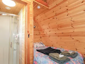 Pod 1 - Room