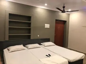 Hotel AKMG - Zimmer