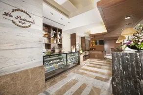Ramee Rose Hotel - Restaurant