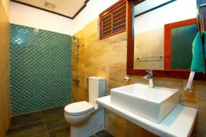 Oak Ray Ocean Beach - Bathroom