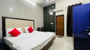 Hotel Namo Palace - Room
