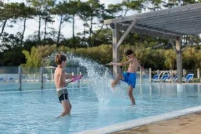Belambra Club Les Estagnots - Piscina