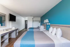 Motel 6-Lawrence, KS - Chambre