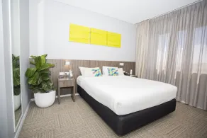 Ibis Styles The Entrance - Room