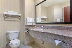 Best Western Plus Waxahachie Inn & Suites - Salle de bain