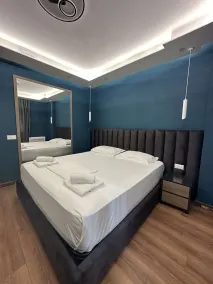 Peaky Hotel - Room