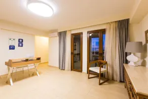 Leste Luxury Homes - Resepsjon