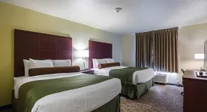 Cobblestone Hotel & Suites - Hutchinson - Værelse