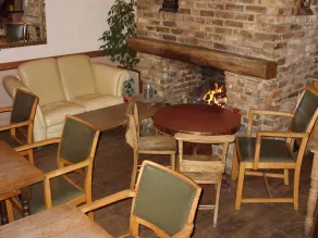The Chichester Inn - Lounge
