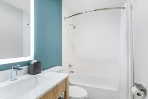 Quality Inn & Suites - Salle de bain