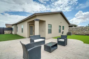 Santa Teresa Home w/ Patio & Grill! - Innvendig