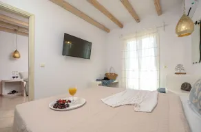 Birikos Hotel & Suites - Rum